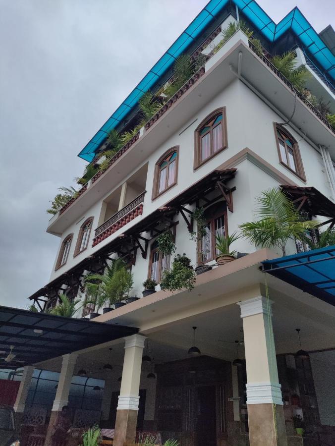 Meghdoot River Resort Kochi Luaran gambar