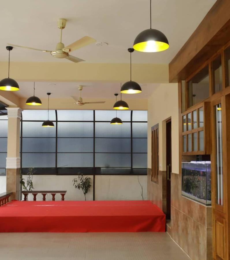 Meghdoot River Resort Kochi Luaran gambar