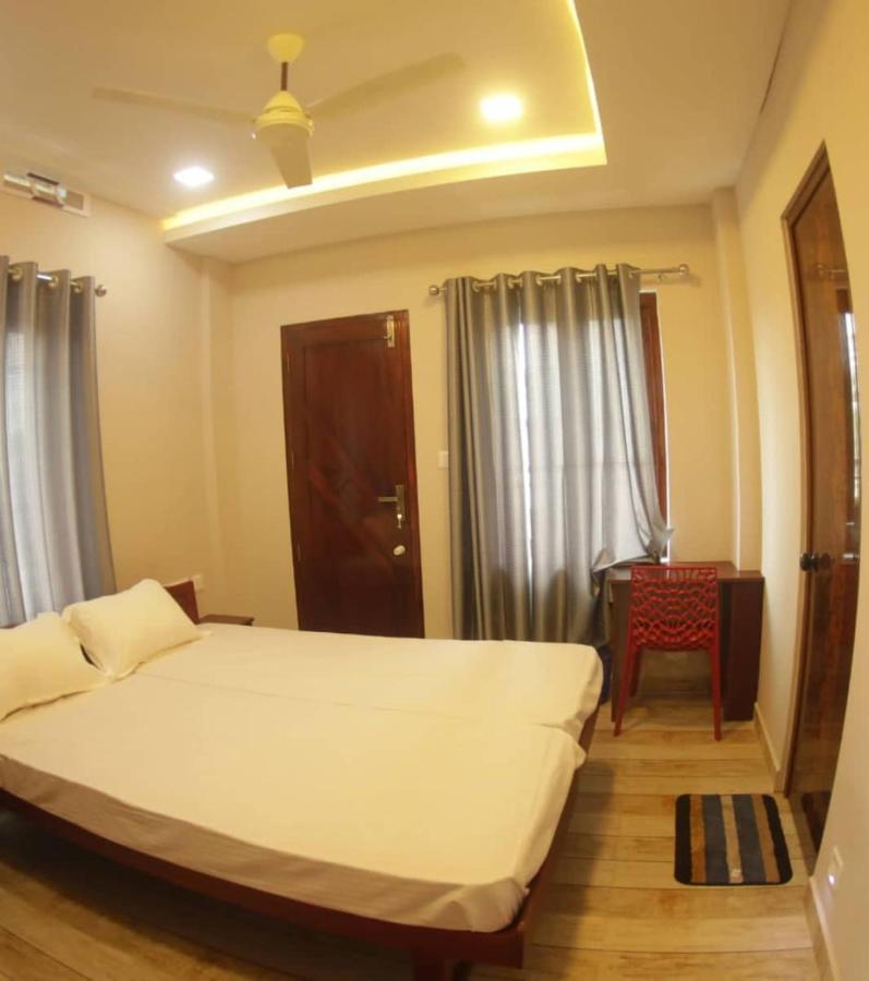 Meghdoot River Resort Kochi Luaran gambar